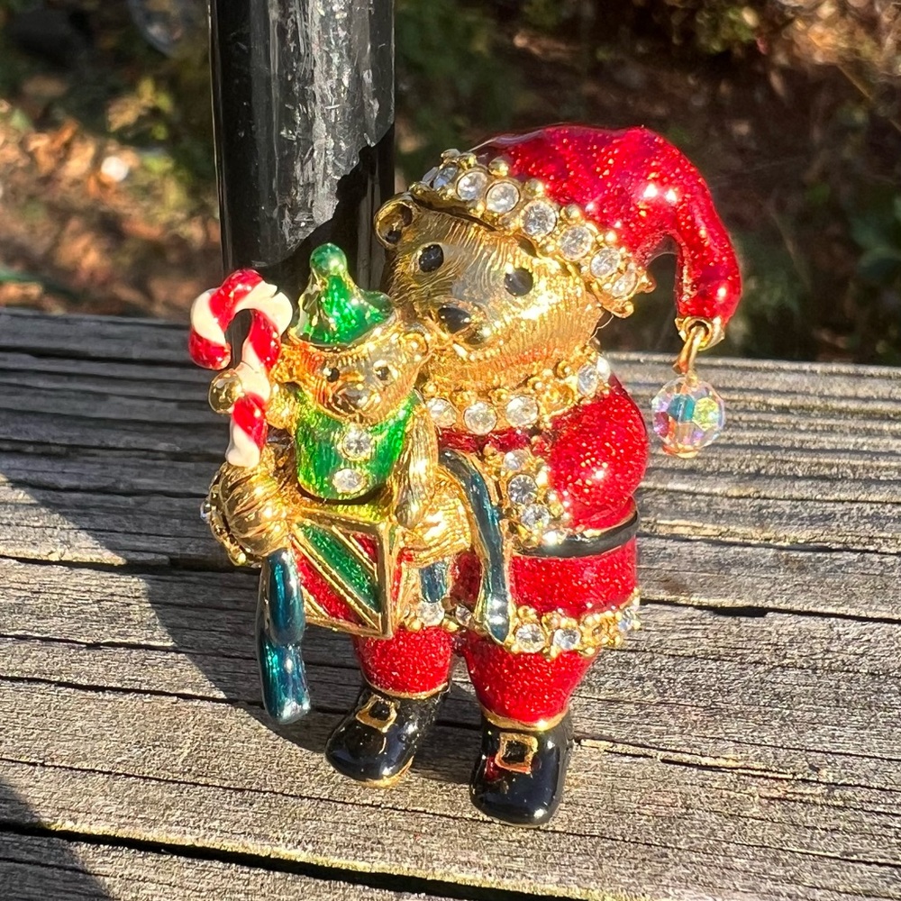 Christopher Radko Bear Santa Pin /Brooch Enamel Goldtone Crystal Rhinestones